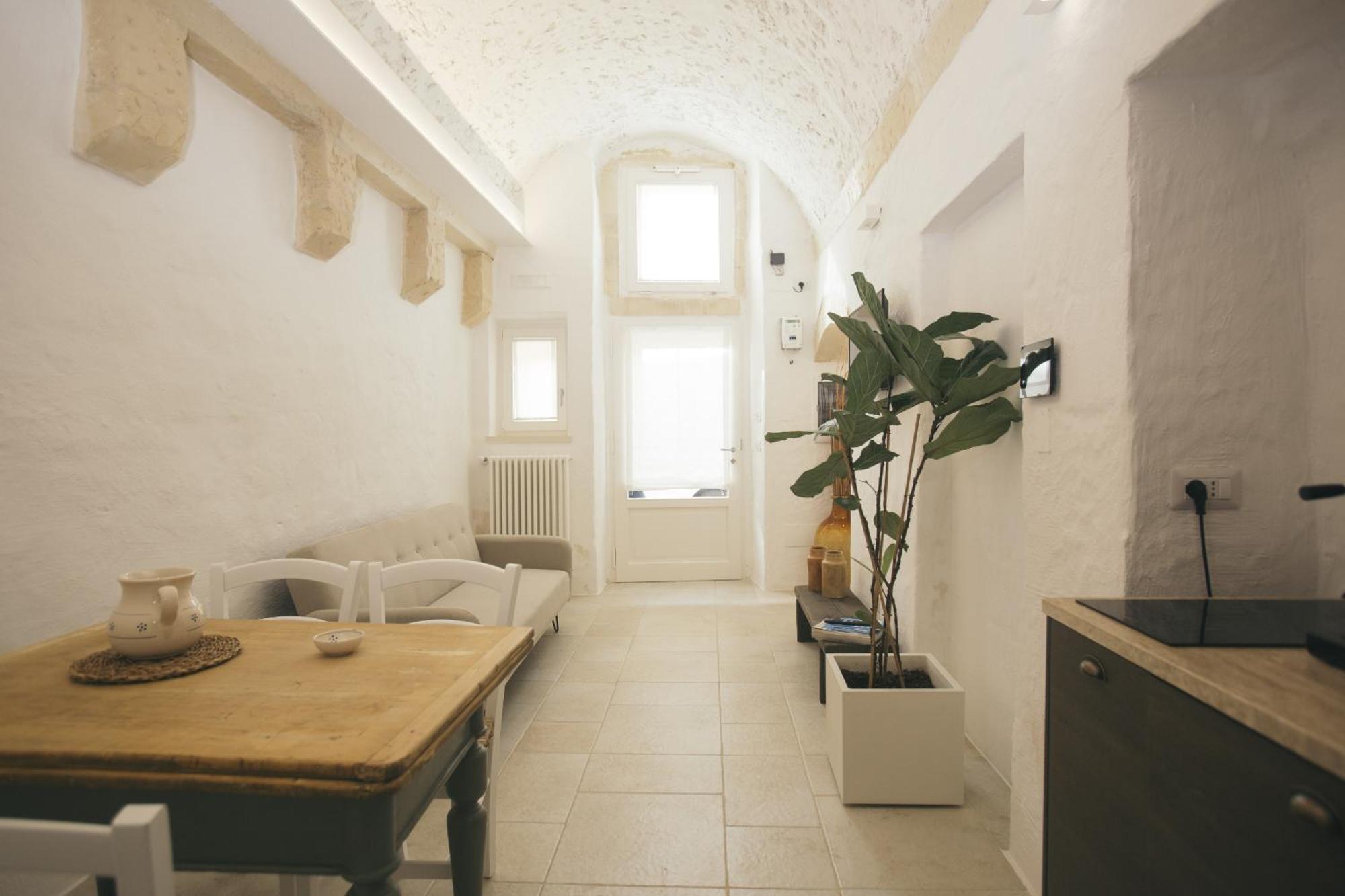 Mediterranee Suite เลชเช ภายนอก รูปภาพ